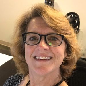 Meet your Posher, Lucy